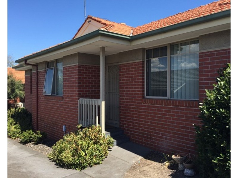 2/64 Lower Plenty Road, Rosanna VIC 3084