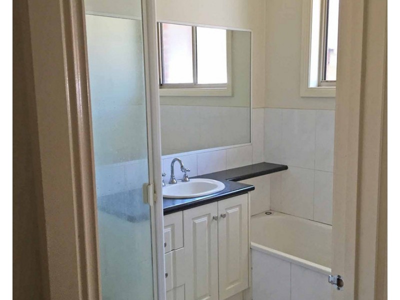 2/64 Lower Plenty Road, Rosanna VIC 3084