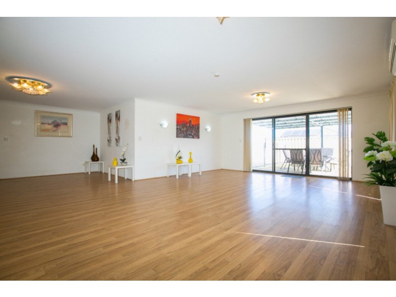 8 Carnforth Road, Butler WA 6036