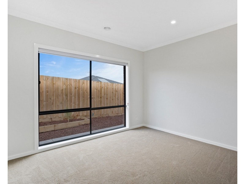 3 Hart Crescent, Brookfield VIC 3338