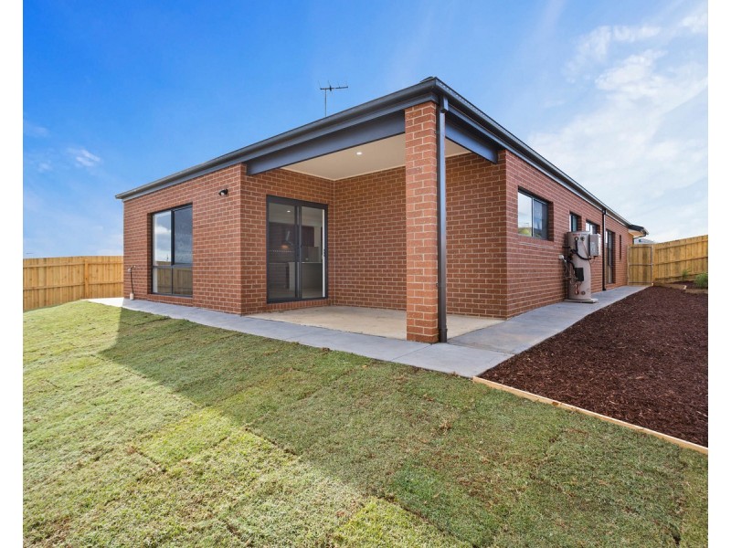 3 Hart Crescent, Brookfield VIC 3338