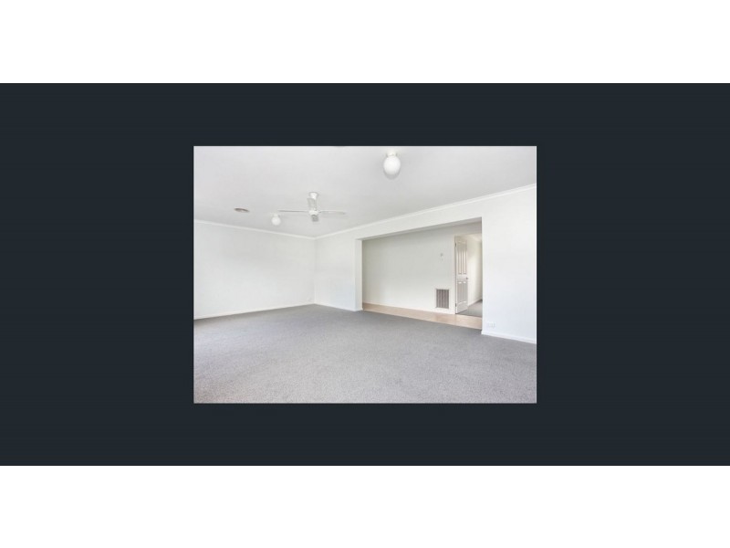 7 Trapani Avenue, Point Cook VIC 3030