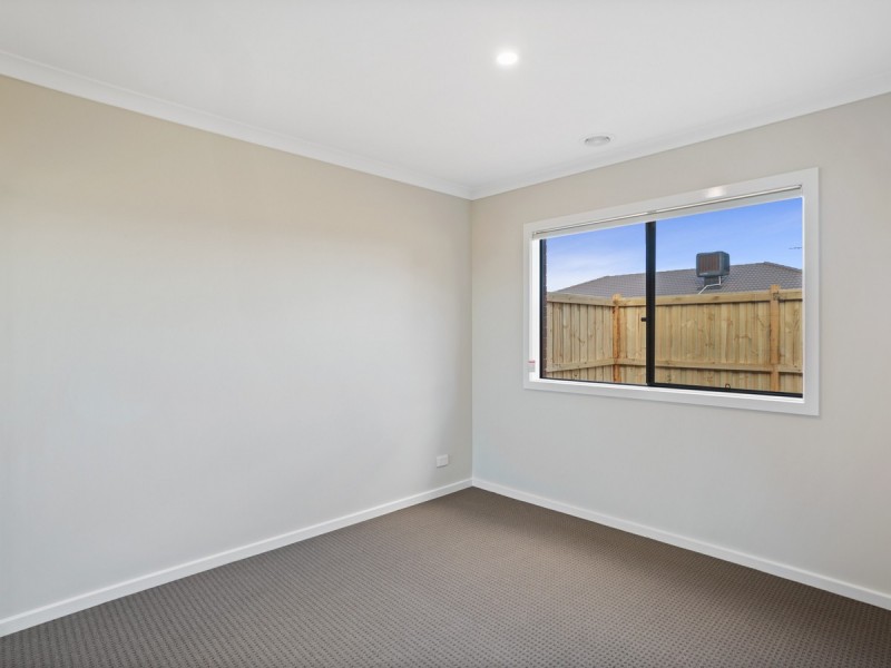 10 Bassett Avenue, Wyndham Vale VIC 3024