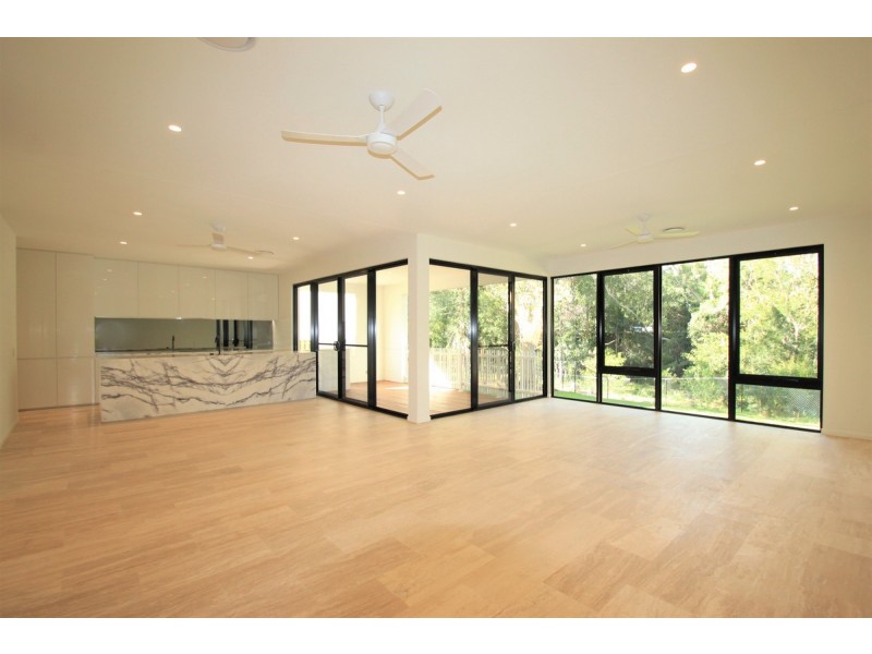 17/2 Brushbox Court, Chapel Hill QLD 4069