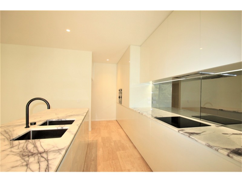 17/2 Brushbox Court, Chapel Hill QLD 4069