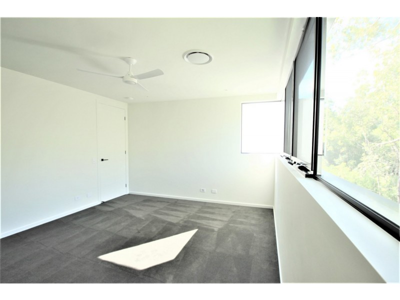 17/2 Brushbox Court, Chapel Hill QLD 4069