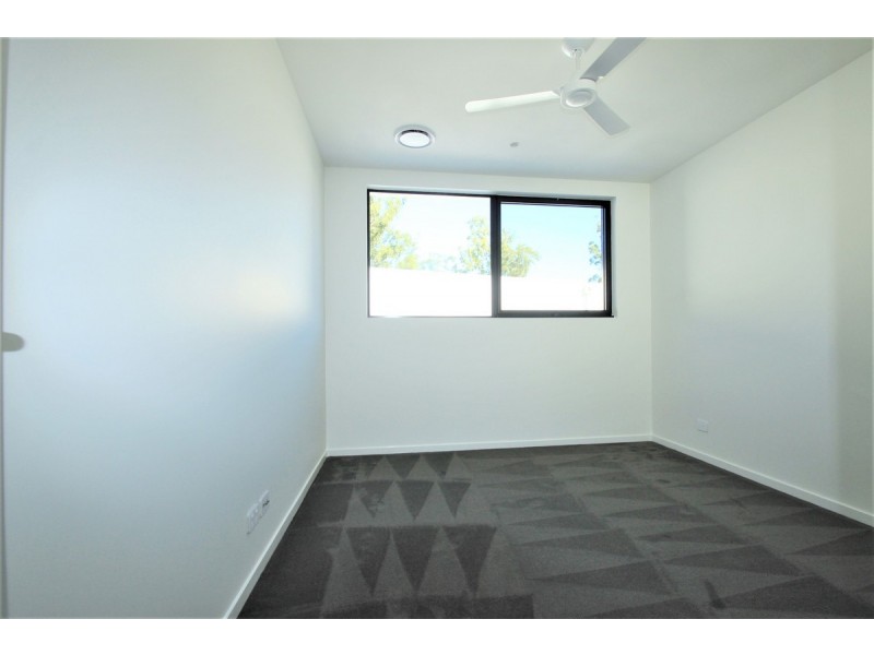 17/2 Brushbox Court, Chapel Hill QLD 4069