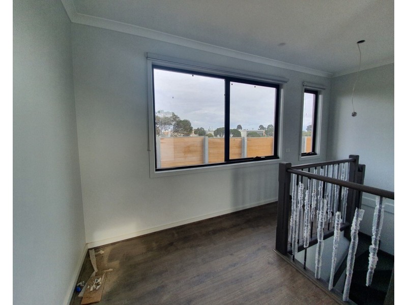 2/2 Ross Court, Mount Waverley VIC 3149