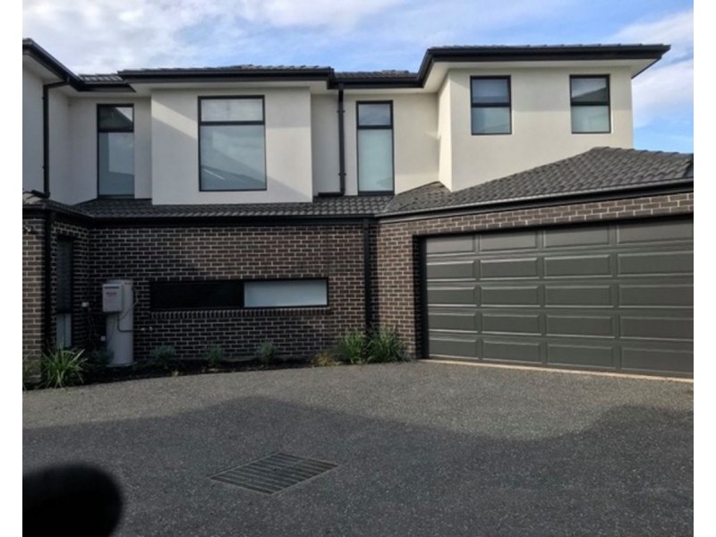 1/2 Ross Court, Mount Waverley VIC 3149