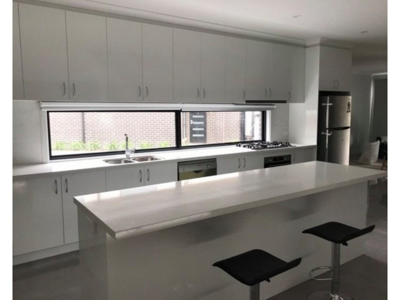 1/2 Ross Court, Mount Waverley VIC 3149