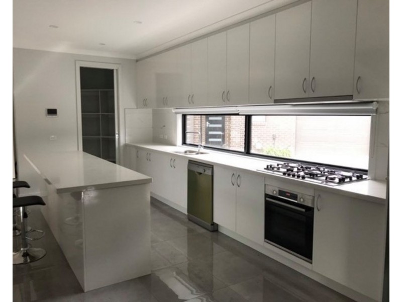 1/2 Ross Court, Mount Waverley VIC 3149