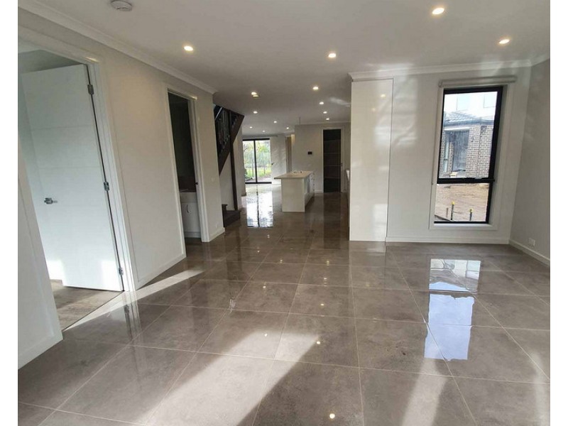 1/2 Ross Court, Mount Waverley VIC 3149