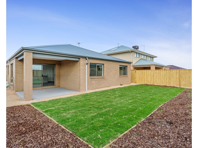 2 Spaniel Avenue, Wyndham Vale VIC 3024