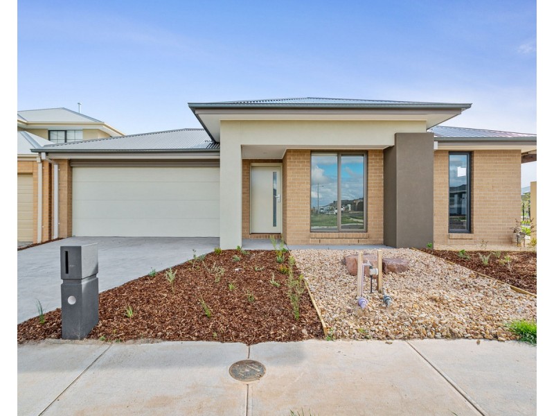 2 Spaniel Avenue, Wyndham Vale VIC 3024