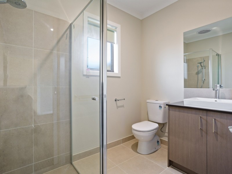 5 Bassett Avenue, Wyndham Vale VIC 3024