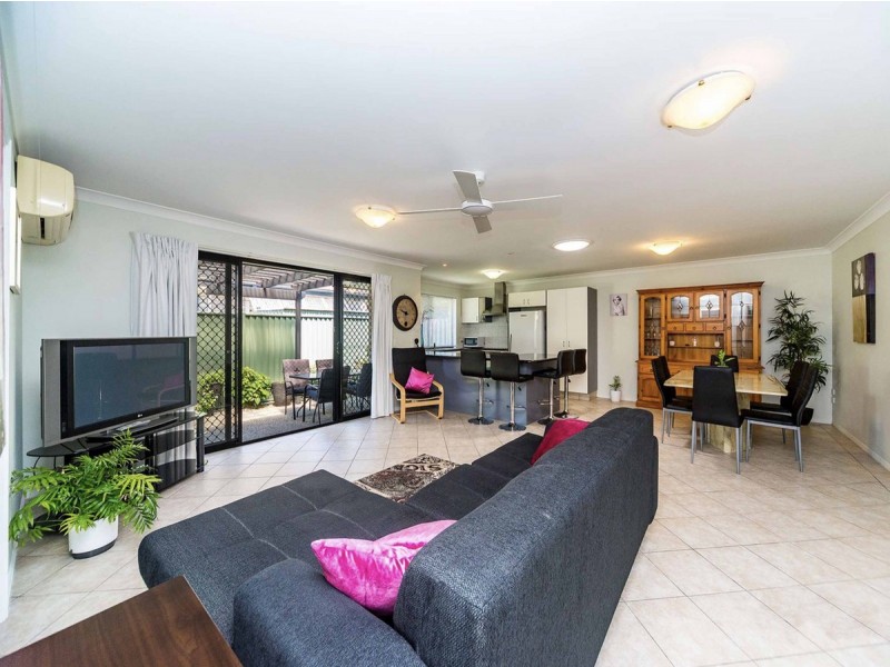 1/28 Hollywell Road, Biggera Waters QLD 4216