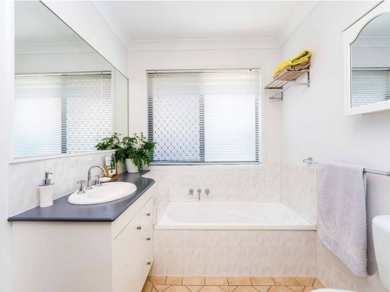 1/28 Hollywell Road, Biggera Waters QLD 4216