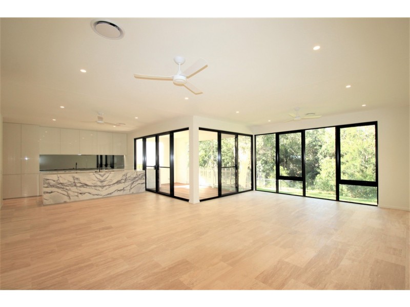 20/2 Brushbox Court, Chapel Hill QLD 4069