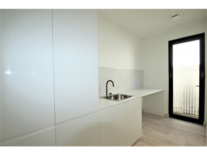 20/2 Brushbox Court, Chapel Hill QLD 4069