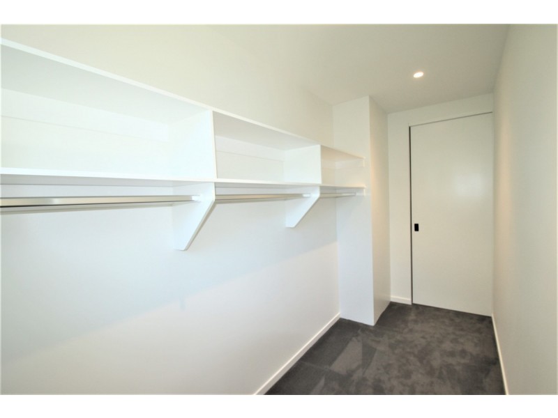 20/2 Brushbox Court, Chapel Hill QLD 4069