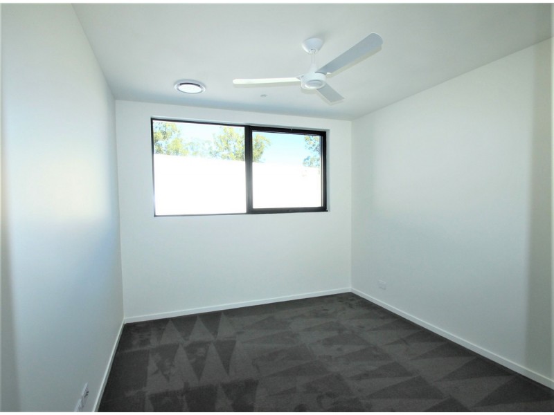 20/2 Brushbox Court, Chapel Hill QLD 4069
