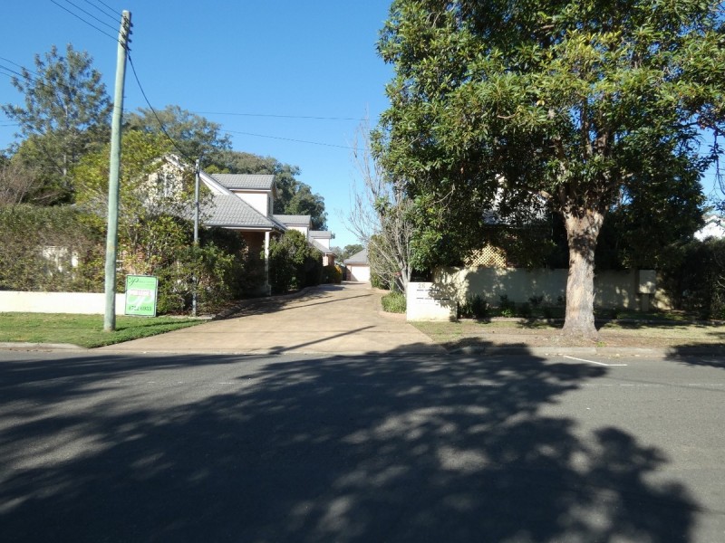 4/26-28 Stafford, Kingswood NSW 2747