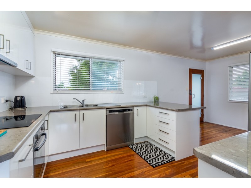 13 Claragh Court, Kallangur QLD 4503