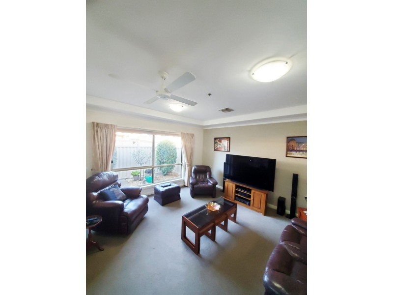 15 Murray Dyer Avenue, Renmark SA 5341