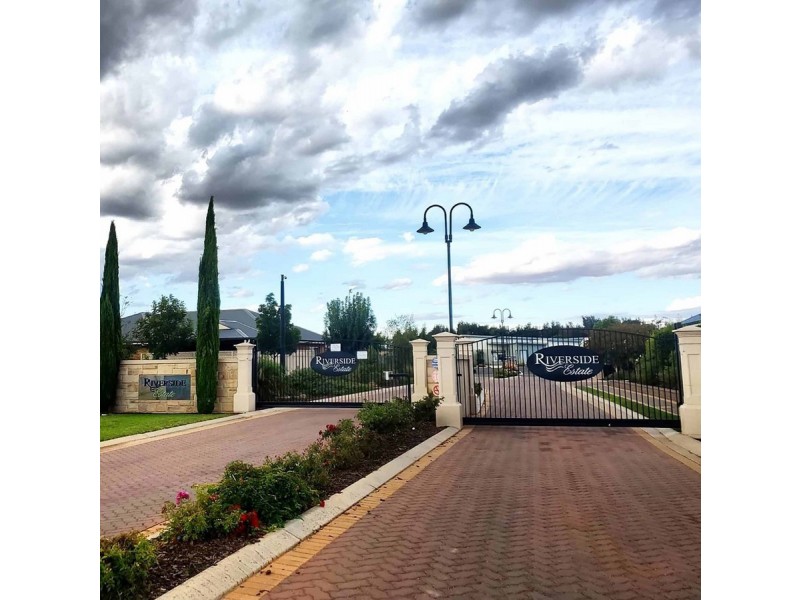 30 Murray Dyer Avenue, Renmark SA 5341