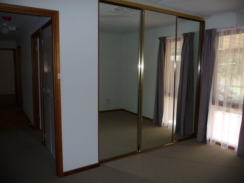 7 Karungi Court, Salisbury Downs SA 5108