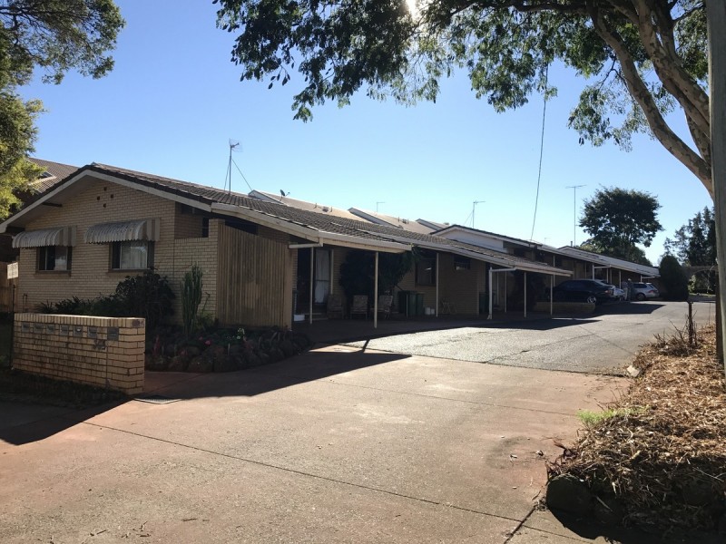 6/365 Margaret Street, Newtown QLD 4350