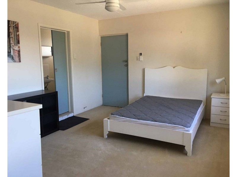 3/2 Northumbria Road, Boondall QLD 4034