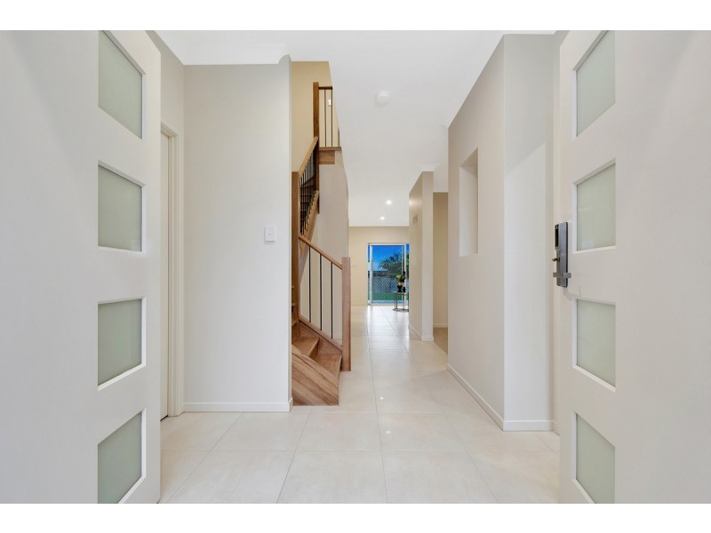 67 Agnes Street, Sunnybank QLD 4109