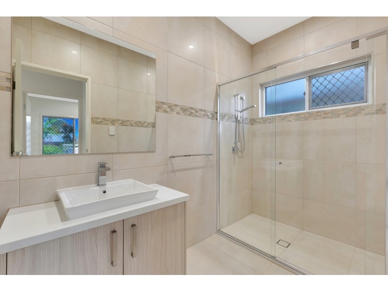 67 Agnes Street, Sunnybank QLD 4109