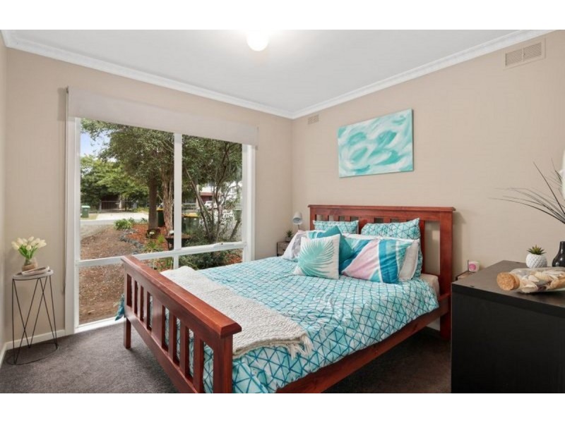 50 Churchill Drive, Cowes VIC 3922