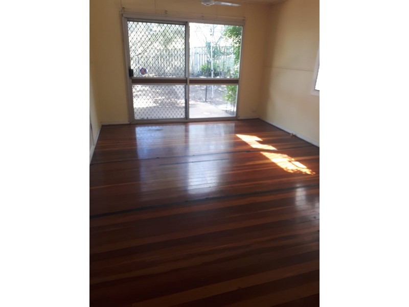 2 Brown Street, Kilcoy QLD 4515