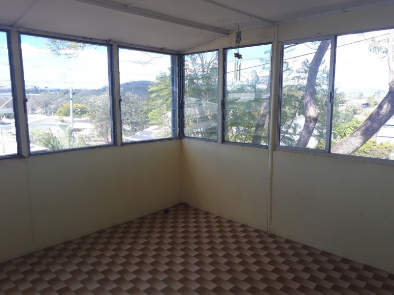 2 Brown Street, Kilcoy QLD 4515