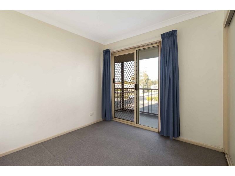 3/11 South Station Road, Booval QLD 4304