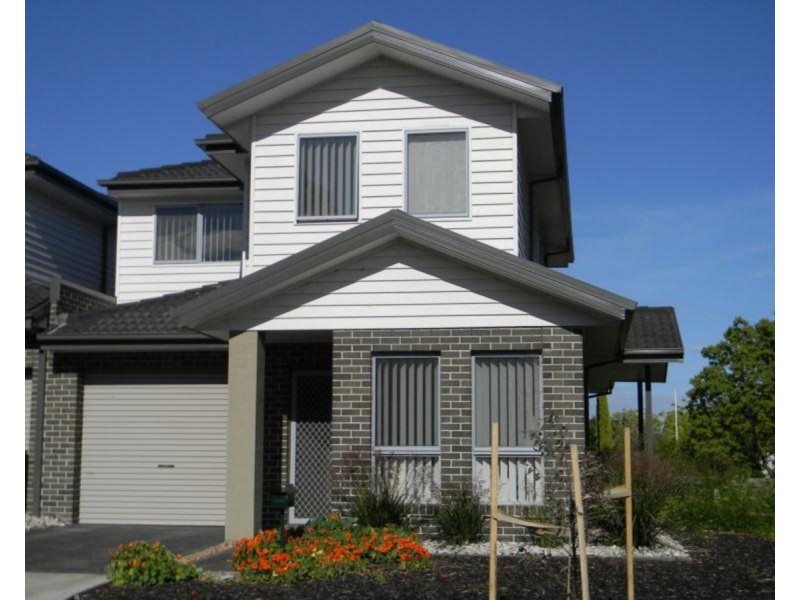 1/17 The Boulevard, Point Cook VIC 3030