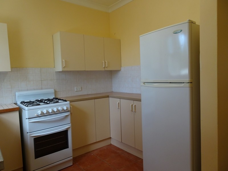 2/105 Waverley Road, Annerley QLD 4103