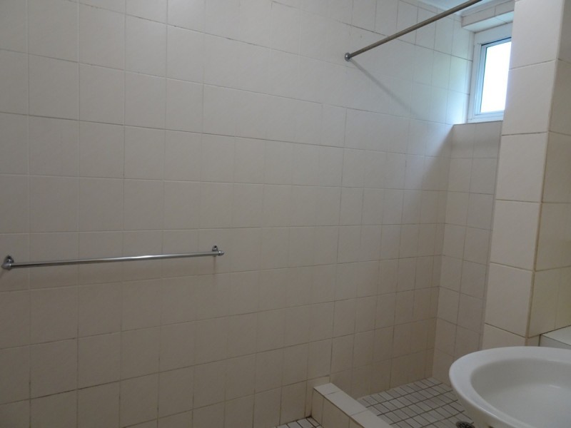 2/105 Waverley Road, Annerley QLD 4103