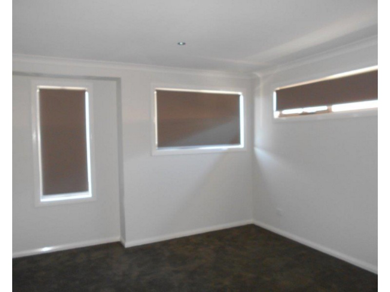 A/33 Millennium Drive, Sunshine West VIC 3020