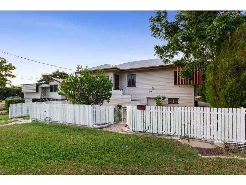 34 Bowen Terrace, The Range QLD 4700