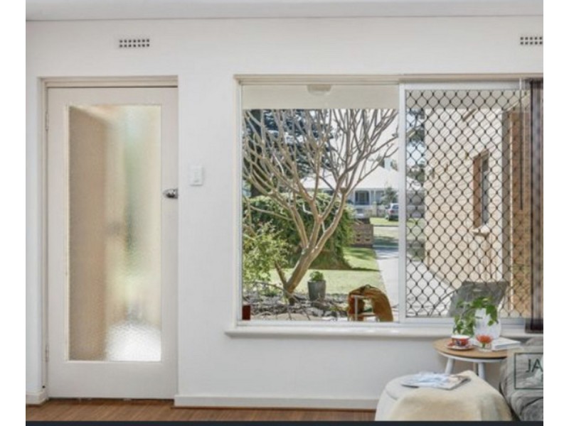 2/39 Broome Street, Cottesloe WA 6011