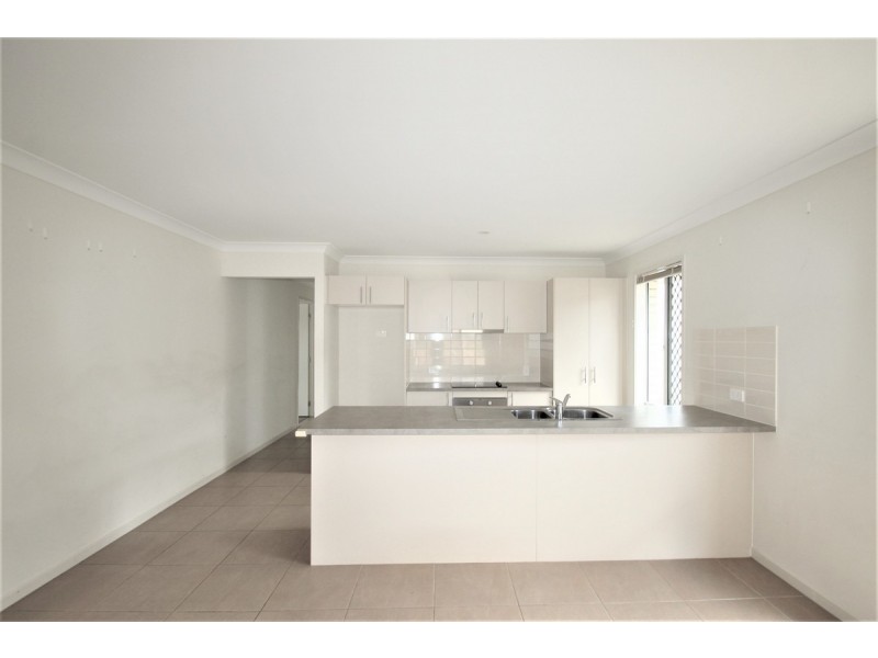 3/27 Chaka Street, Hillcrest QLD 4118