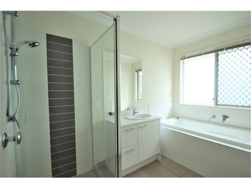 3/27 Chaka Street, Hillcrest QLD 4118