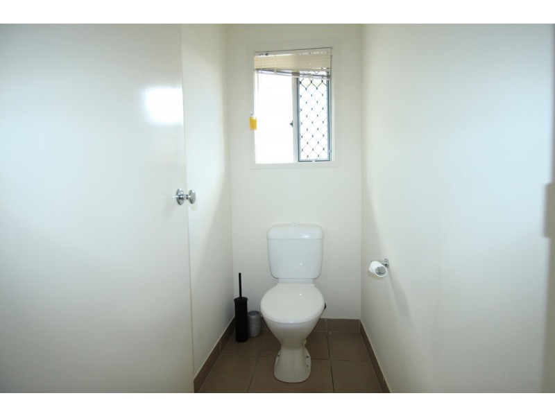 3/27 Chaka Street, Hillcrest QLD 4118