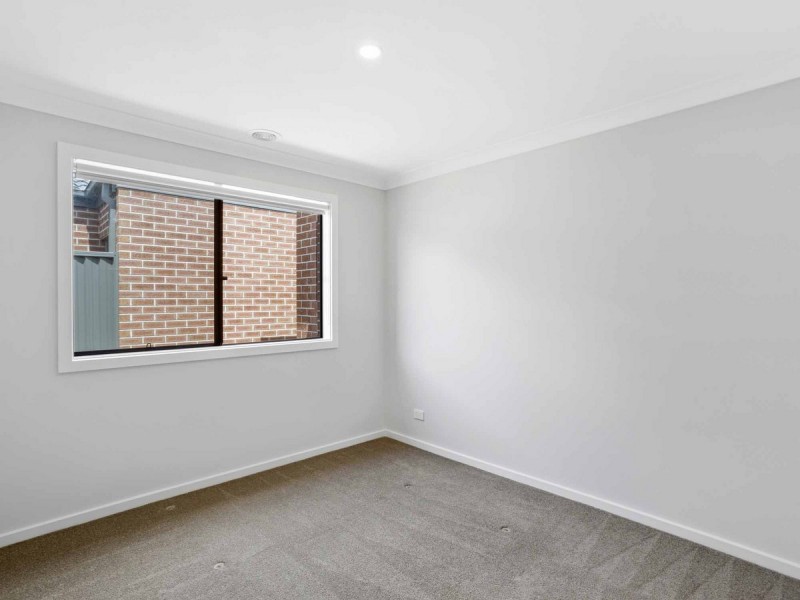 31 Foxglove Way, Lara VIC 3212