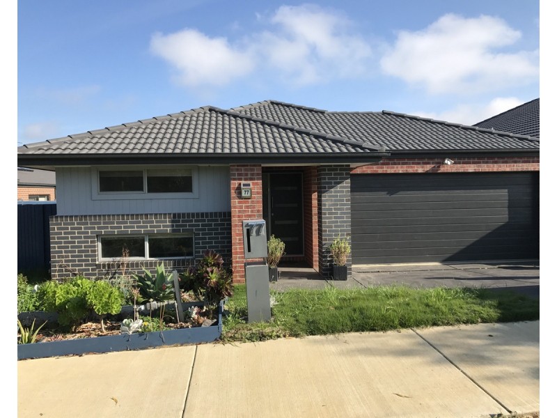 77 Village Green Drive, Leopold VIC 3224