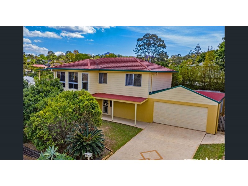 27 Karoonda Crescent, Rochedale South QLD 4123